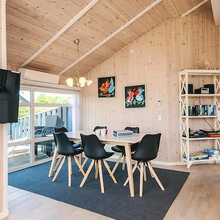Holiday home 4 Star In *