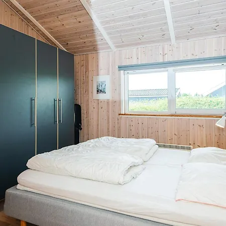 4 Star In Holiday home